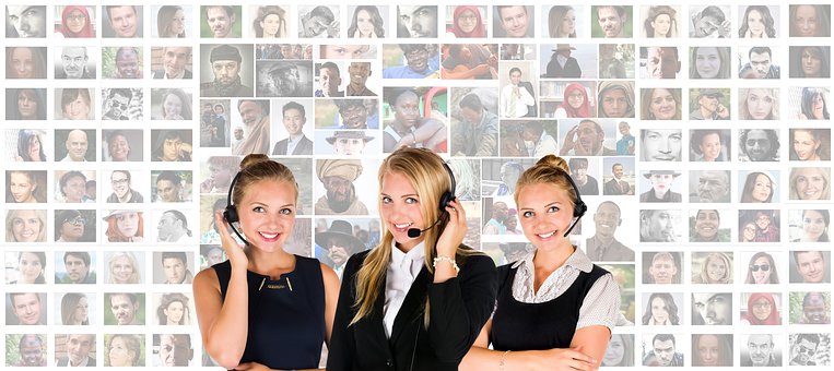 How to Become a Customer Service Manager 1