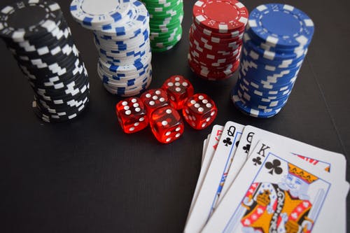 How to Become an Online Poker Player 1