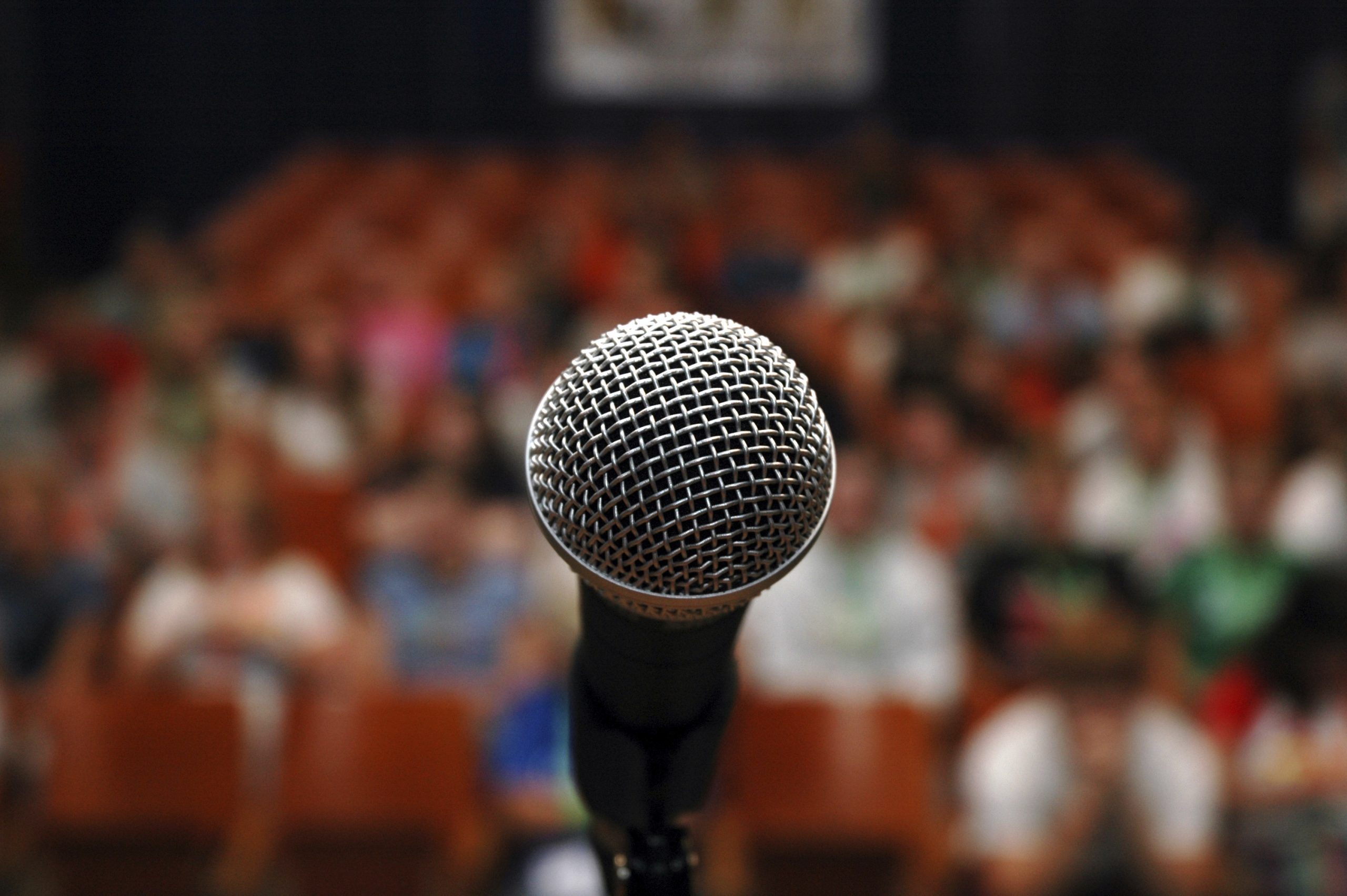 How To Become A Confident And More Effective Public Speaker 1
