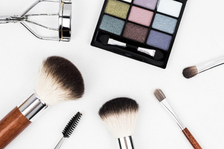  5 Things You Ought To Know About The Beauty Industry 4