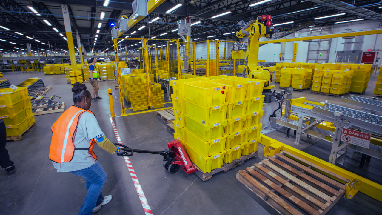 How to Apply for a Job at an Amazon Fulfillment Center 2